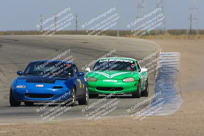 media/Oct-29-2022-CalClub SCCA (Sat) [[e05833b2e9]]/Race Group 3/Qualifying (Outside Grapevine)/